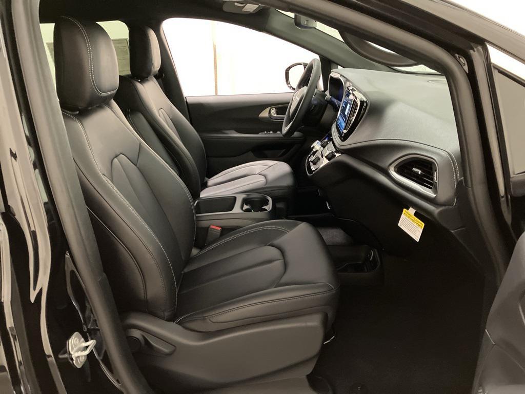new 2026 Chrysler Pacifica car, priced at $47,165