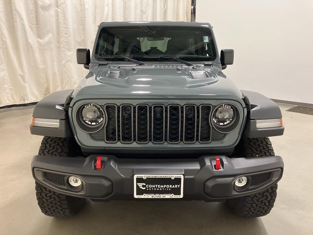 new 2025 Jeep Wrangler car, priced at $58,312