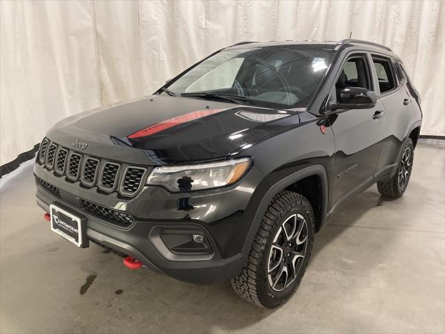 new 2025 Jeep Compass car, priced at $38,560