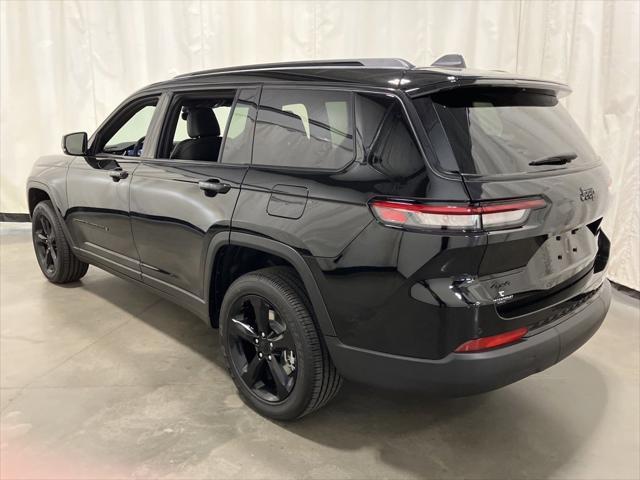 new 2024 Jeep Grand Cherokee L car, priced at $52,170