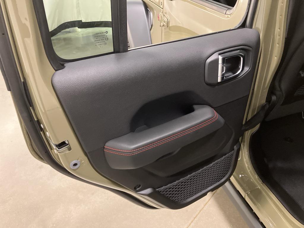 new 2025 Jeep Wrangler car, priced at $58,312