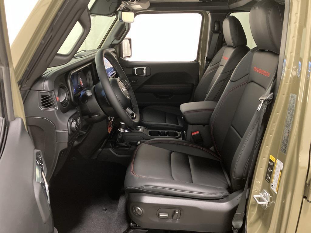 new 2025 Jeep Wrangler car, priced at $58,312