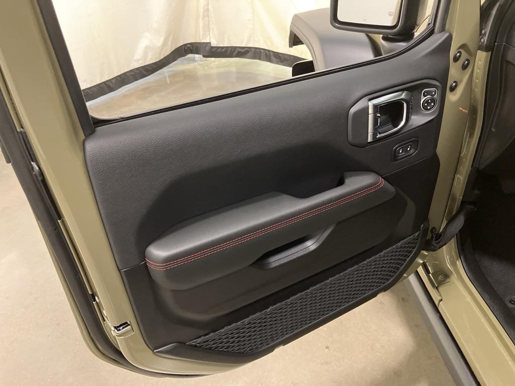 new 2025 Jeep Wrangler car, priced at $58,312