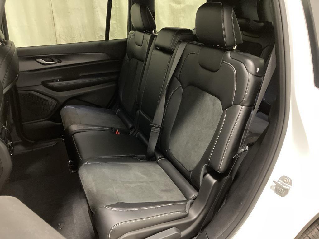 new 2025 Jeep Grand Cherokee L car, priced at $49,880