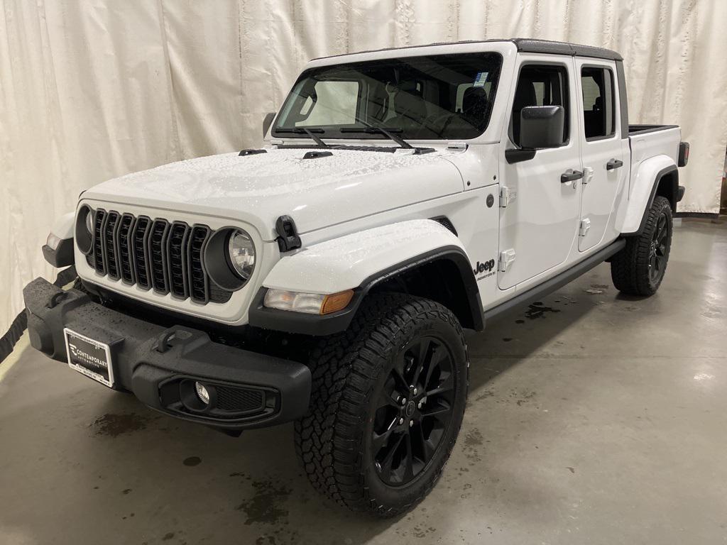 new 2025 Jeep Gladiator car, priced at $44,935