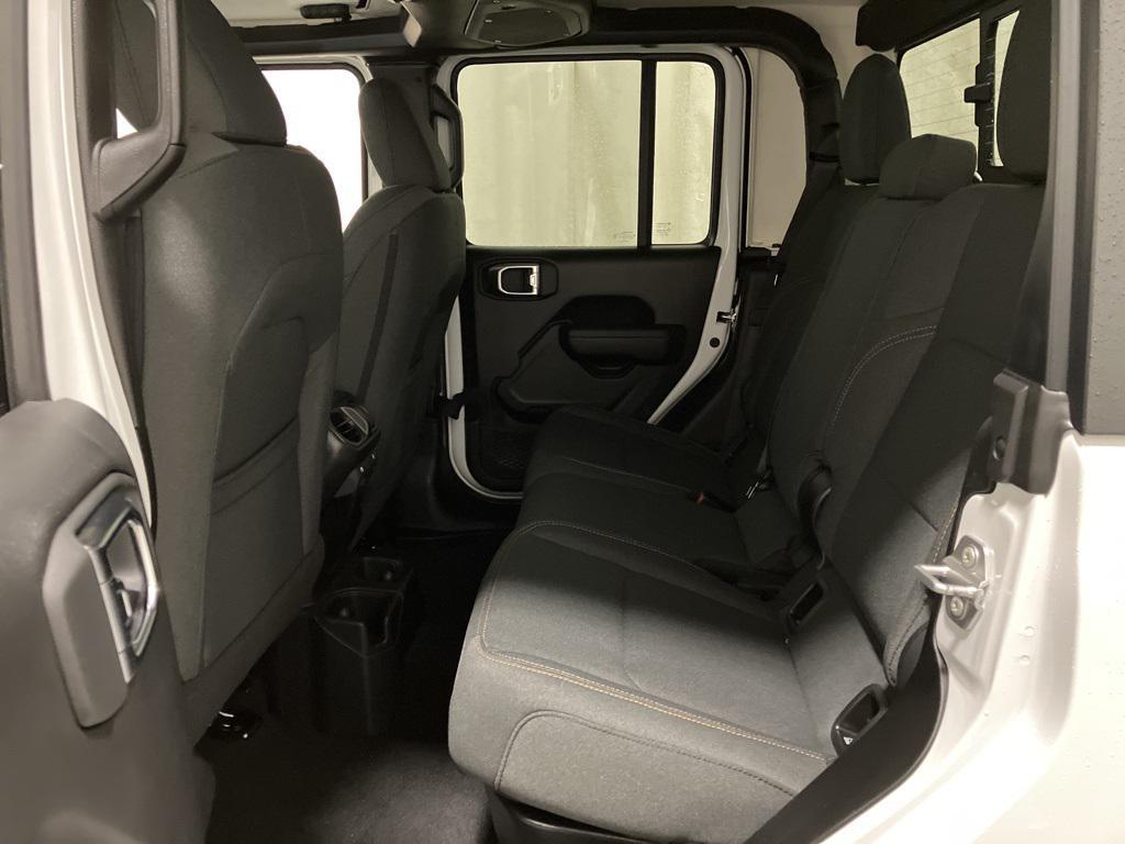 new 2025 Jeep Gladiator car, priced at $44,935