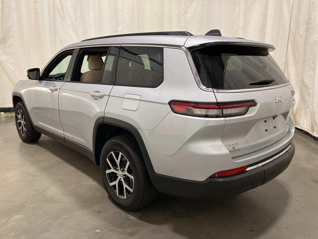 used 2025 Jeep Grand Cherokee L car, priced at $43,991