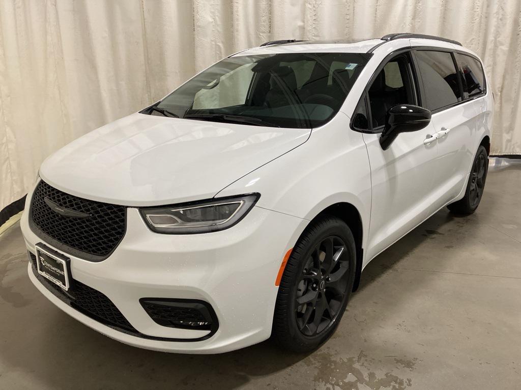 new 2026 Chrysler Pacifica car, priced at $49,900