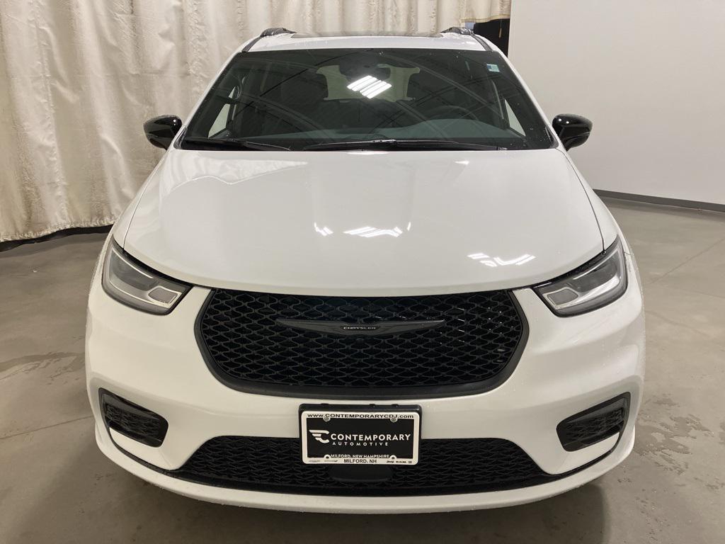 new 2026 Chrysler Pacifica car, priced at $49,900