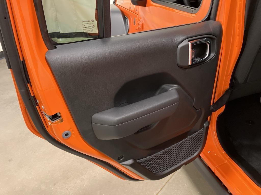 new 2025 Jeep Wrangler car, priced at $54,843