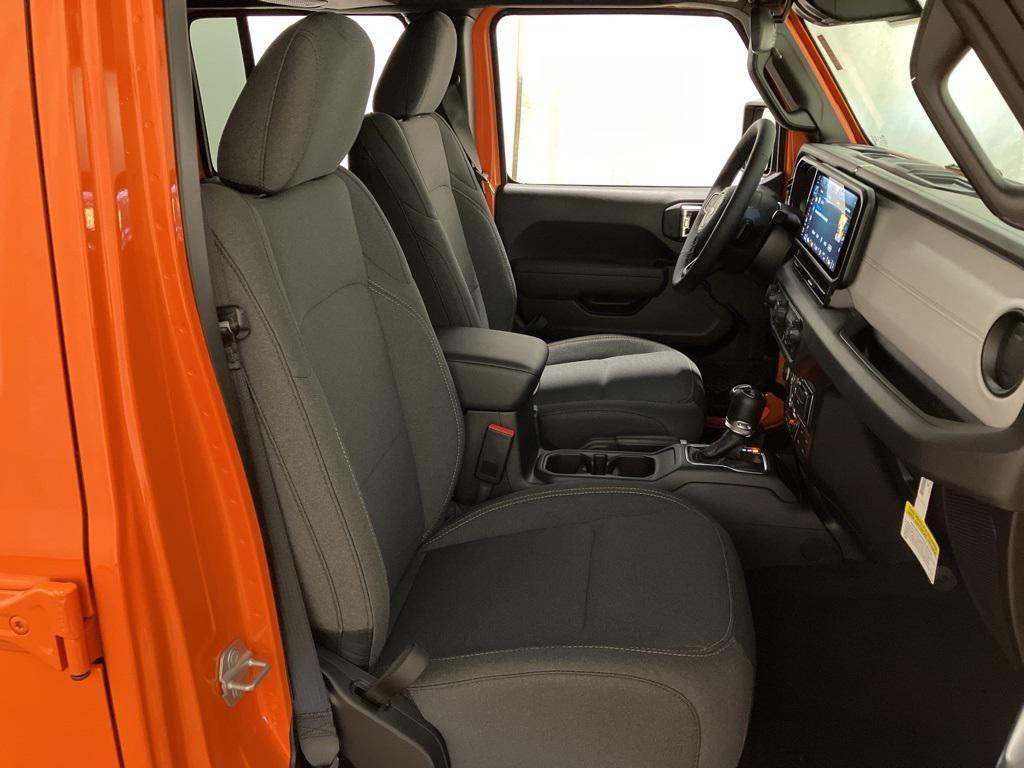 new 2025 Jeep Wrangler car, priced at $54,843