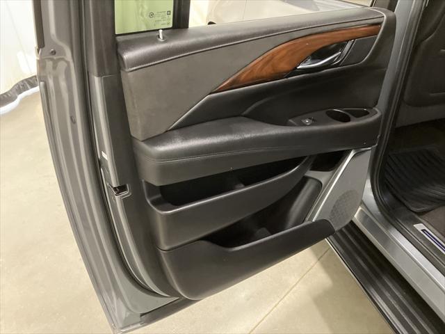 used 2020 Cadillac Escalade ESV car, priced at $34,985