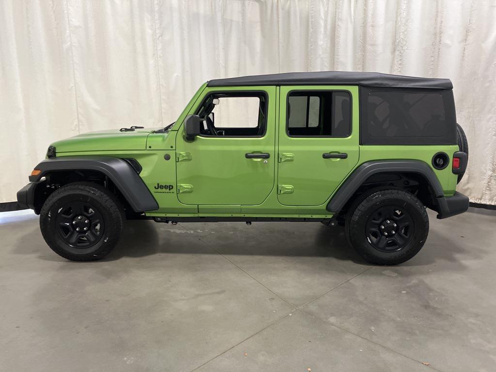 new 2025 Jeep Wrangler car, priced at $40,740