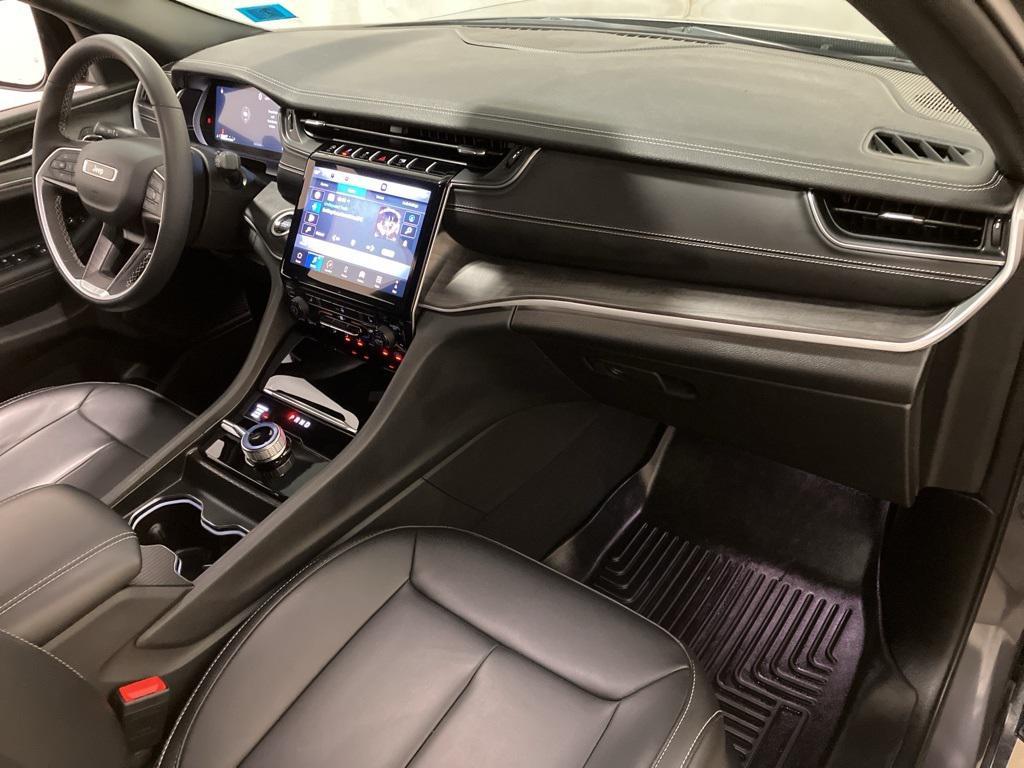 used 2024 Jeep Grand Cherokee car, priced at $37,431