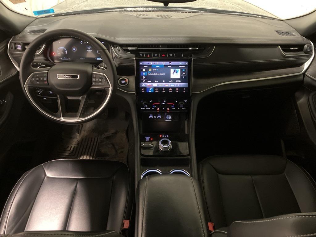 used 2024 Jeep Grand Cherokee car, priced at $37,431