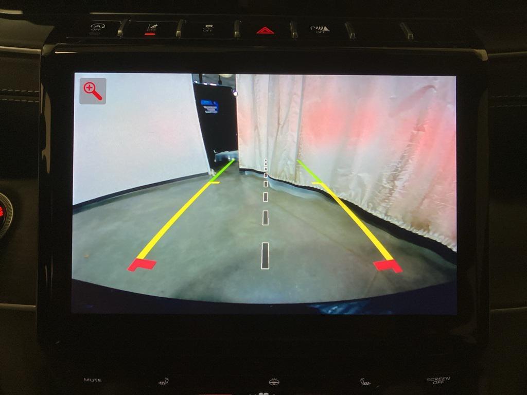 used 2024 Jeep Grand Cherokee car, priced at $37,431