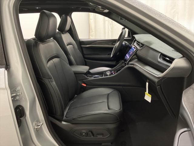 new 2025 Jeep Grand Cherokee L car, priced at $55,035