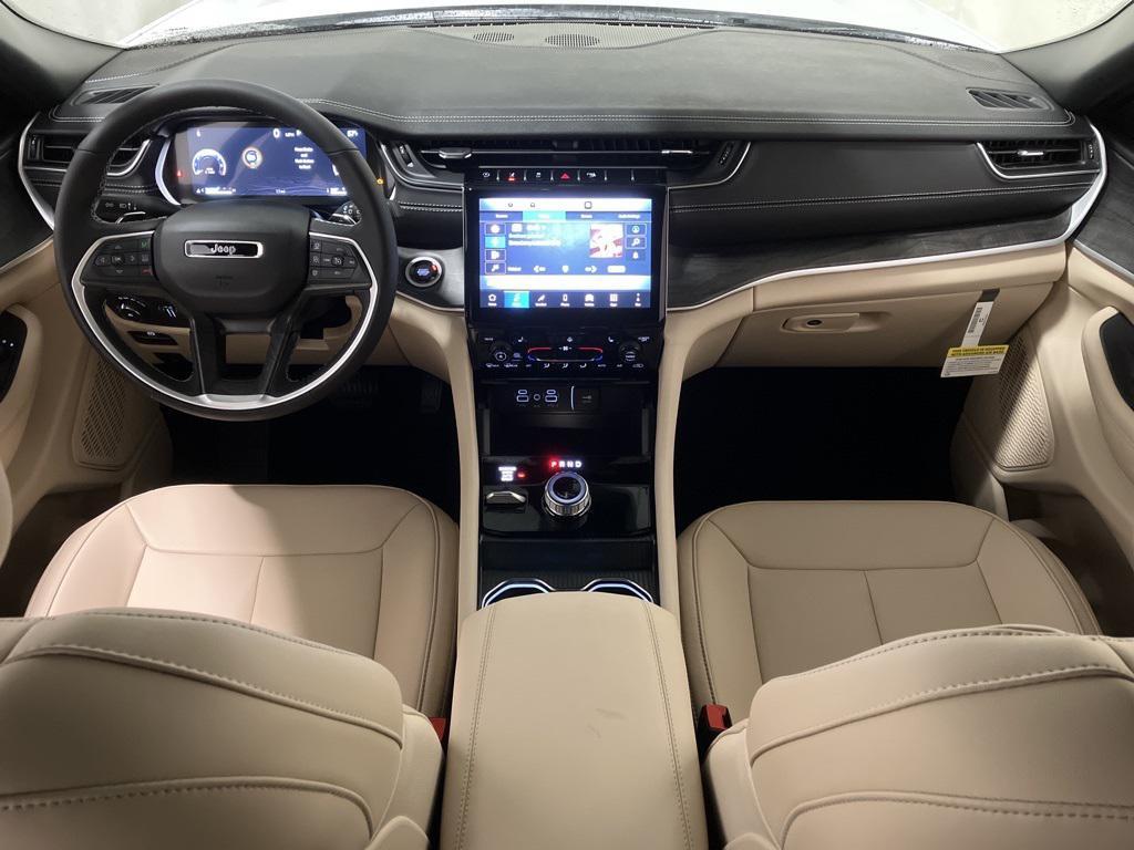 new 2025 Jeep Grand Cherokee L car, priced at $44,995