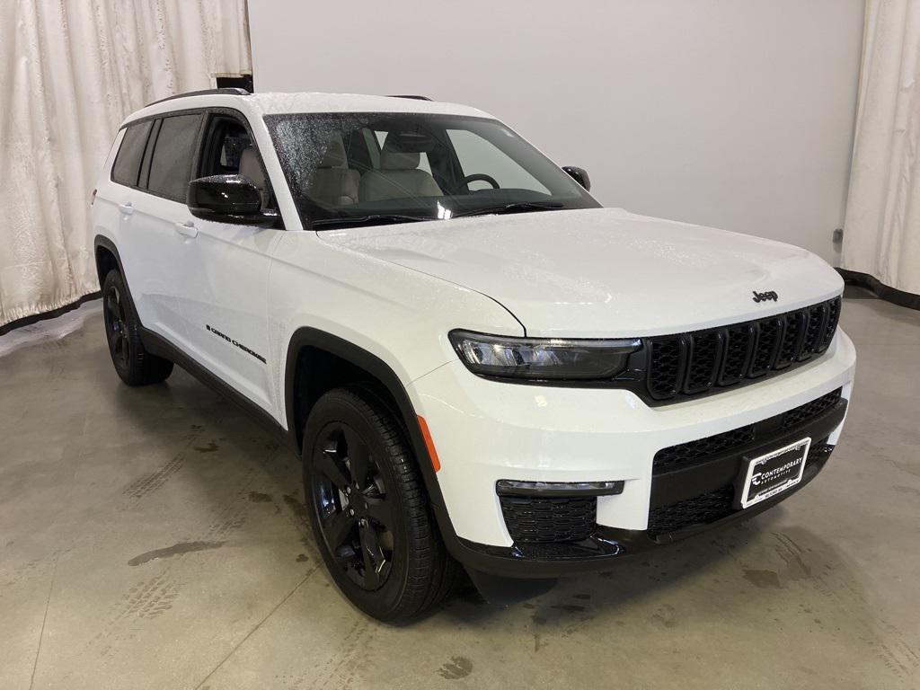 new 2025 Jeep Grand Cherokee L car, priced at $44,995