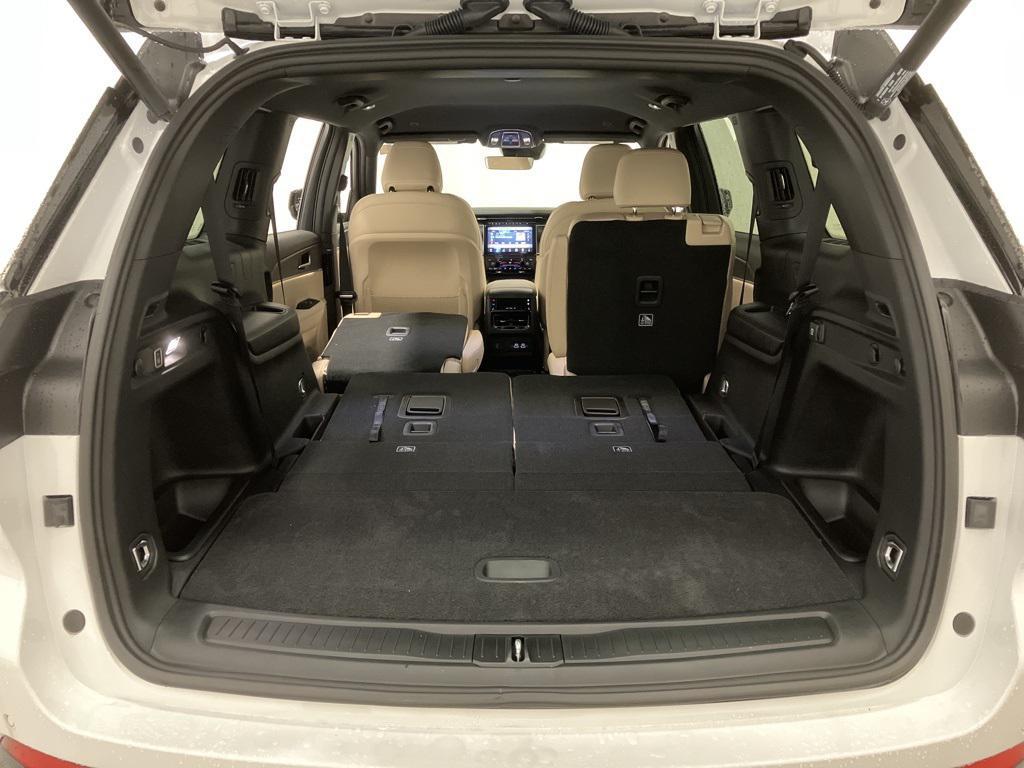 new 2025 Jeep Grand Cherokee L car, priced at $44,995