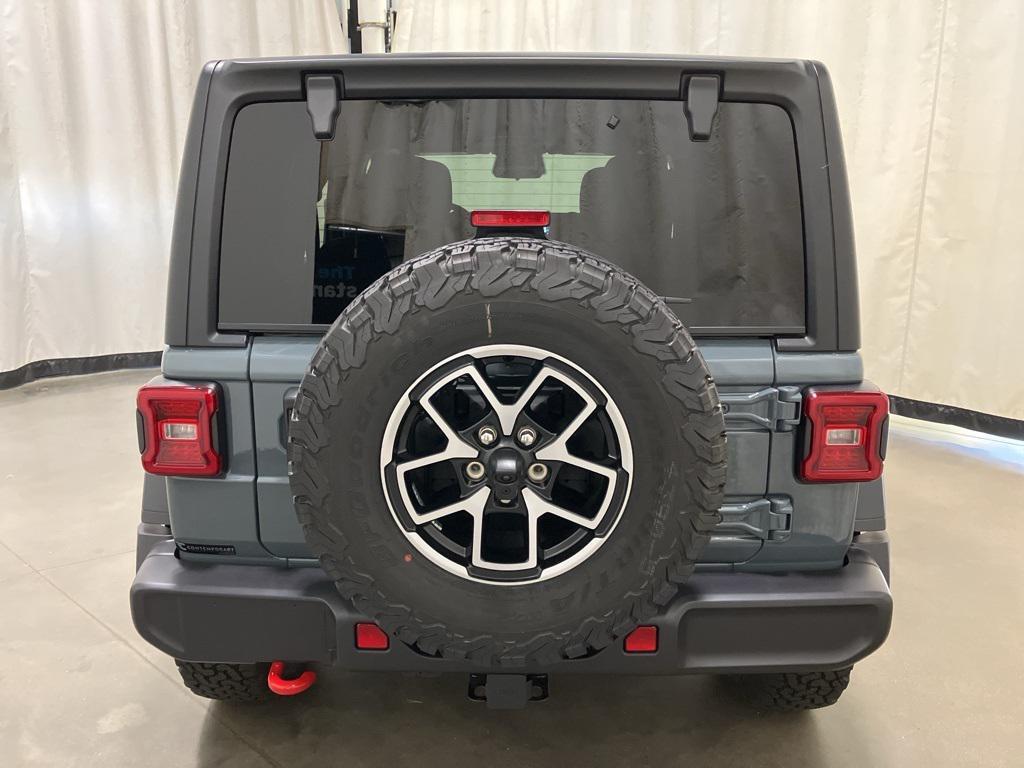 new 2025 Jeep Wrangler car, priced at $53,305