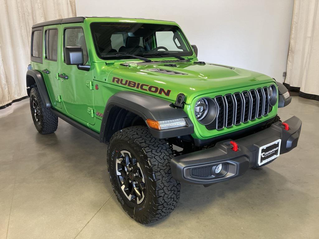 new 2025 Jeep Wrangler car, priced at $57,585