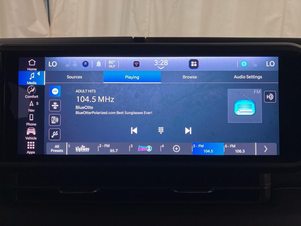 new 2025 Jeep Wrangler car, priced at $57,585