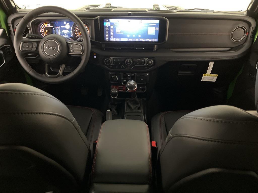 new 2025 Jeep Wrangler car, priced at $57,585