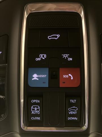 new 2025 Jeep Grand Cherokee car, priced at $42,767