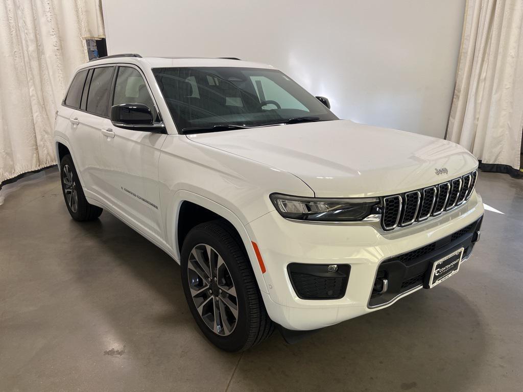new 2025 Jeep Grand Cherokee car, priced at $57,382