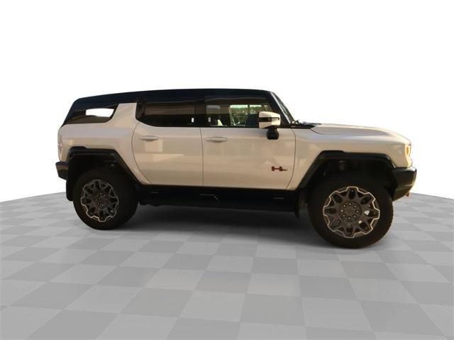 new 2025 GMC HUMMER EV SUV car, priced at $102,042