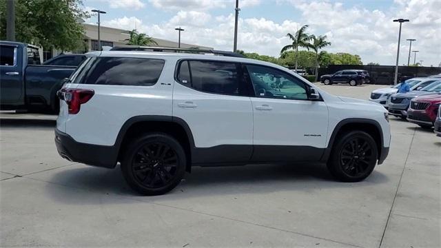 used 2022 GMC Acadia car, priced at $25,000