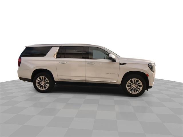 used 2022 GMC Yukon XL car, priced at $52,000