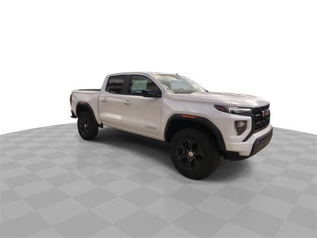 new 2024 GMC Canyon car, priced at $40,065