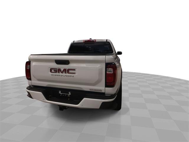 new 2024 GMC Canyon car, priced at $40,065