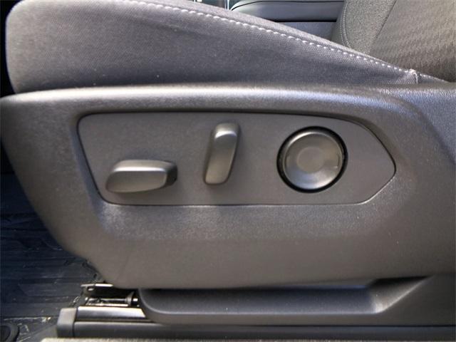used 2024 GMC Yukon car, priced at $52,500