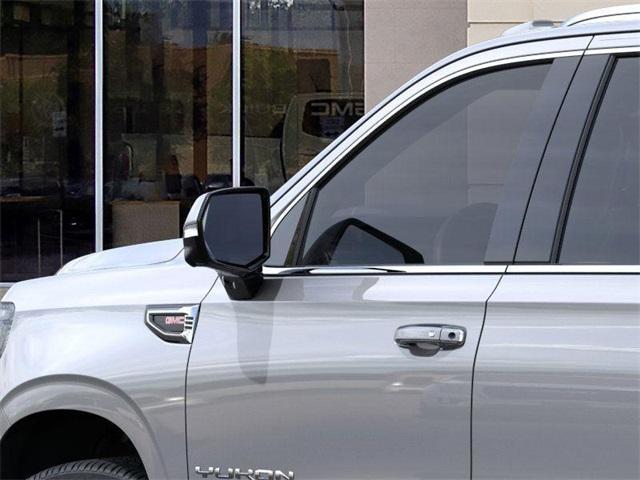 new 2025 GMC Yukon XL car, priced at $73,271