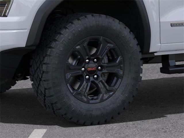 new 2025 GMC Canyon car, priced at $50,332