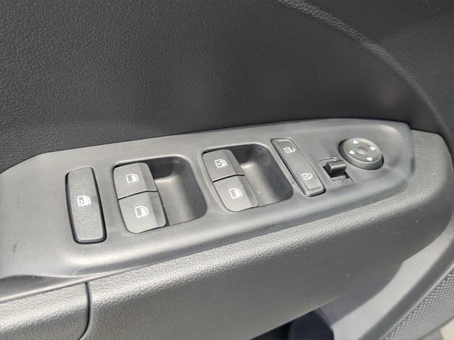 new 2025 Hyundai Venue car, priced at $22,922