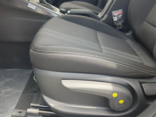 new 2025 Hyundai Venue car, priced at $22,922