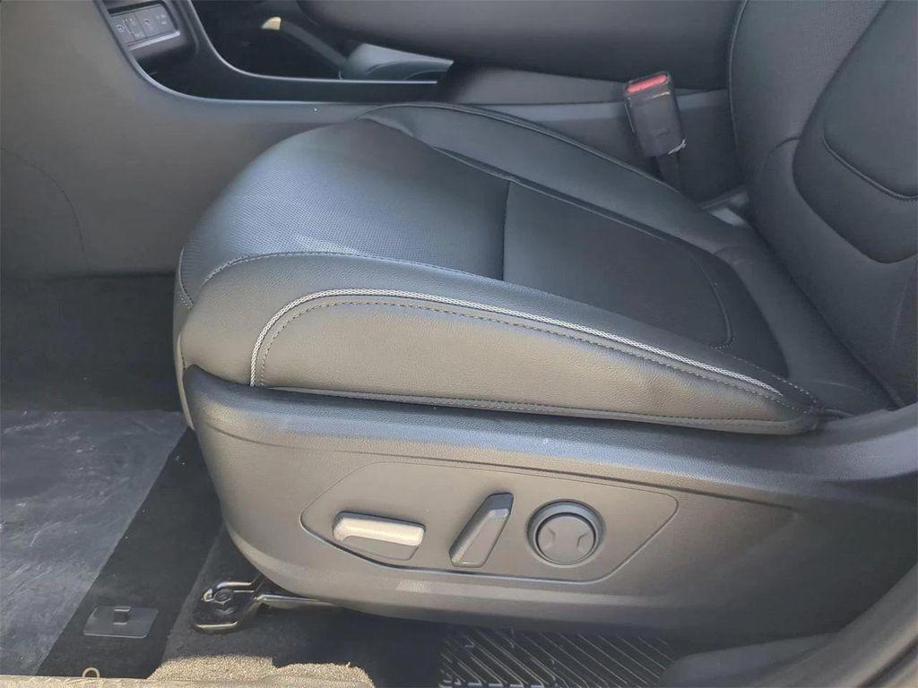 new 2025 Hyundai Tucson car, priced at $37,175