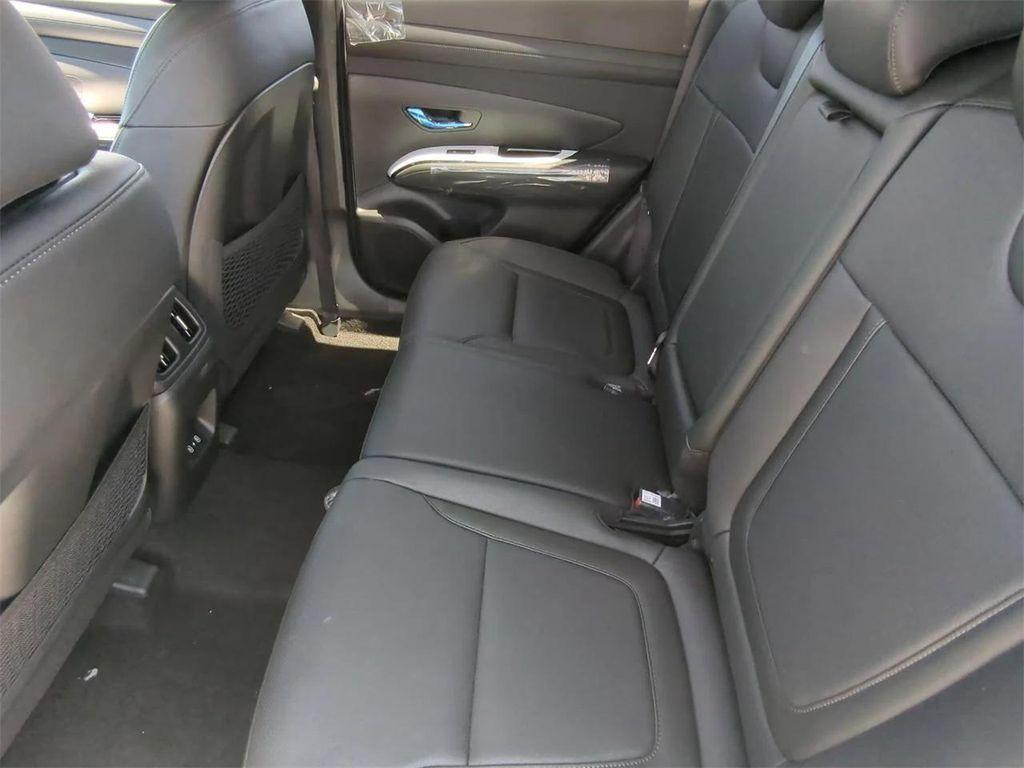 new 2025 Hyundai Tucson car, priced at $37,175