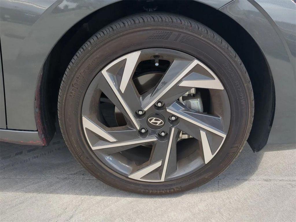 new 2025 Hyundai Elantra car, priced at $21,360