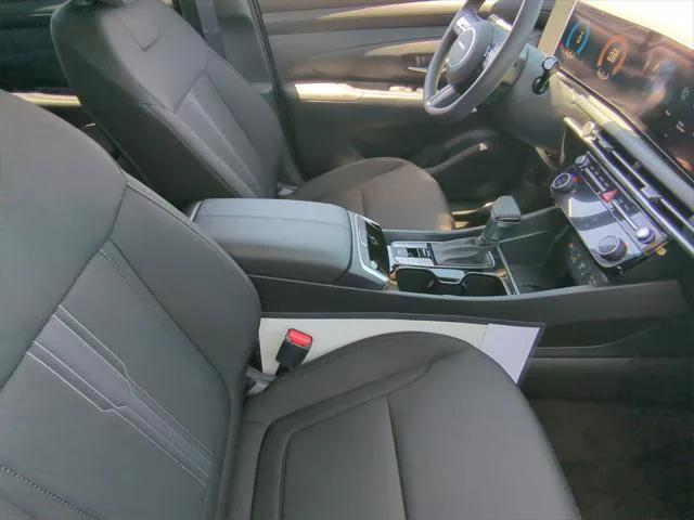 new 2025 Hyundai Tucson car, priced at $30,035