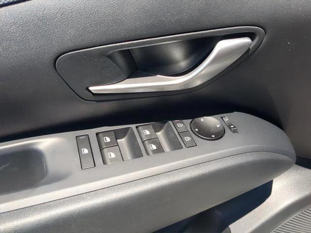new 2025 Hyundai Tucson car, priced at $30,035