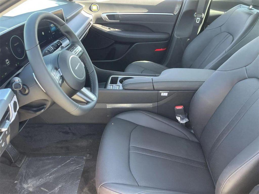 new 2025 Hyundai Sonata Hybrid car, priced at $36,808