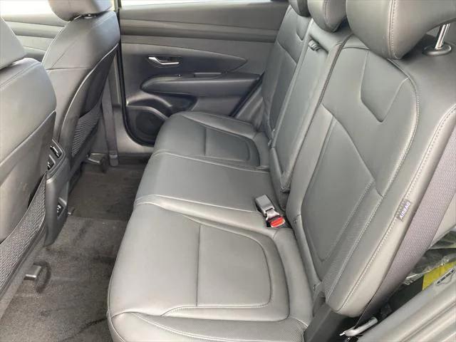 new 2025 Hyundai TUCSON Hybrid car, priced at $36,378