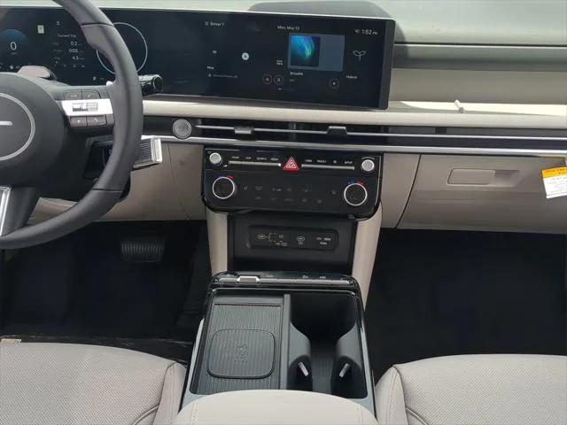 new 2025 Hyundai TUCSON Hybrid car, priced at $36,438