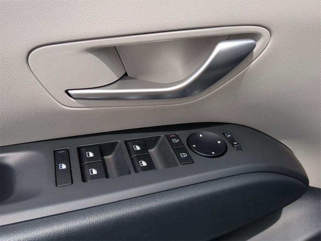 new 2025 Hyundai TUCSON Hybrid car, priced at $34,725
