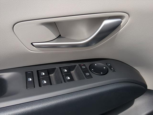 new 2025 Hyundai TUCSON Hybrid car, priced at $36,438